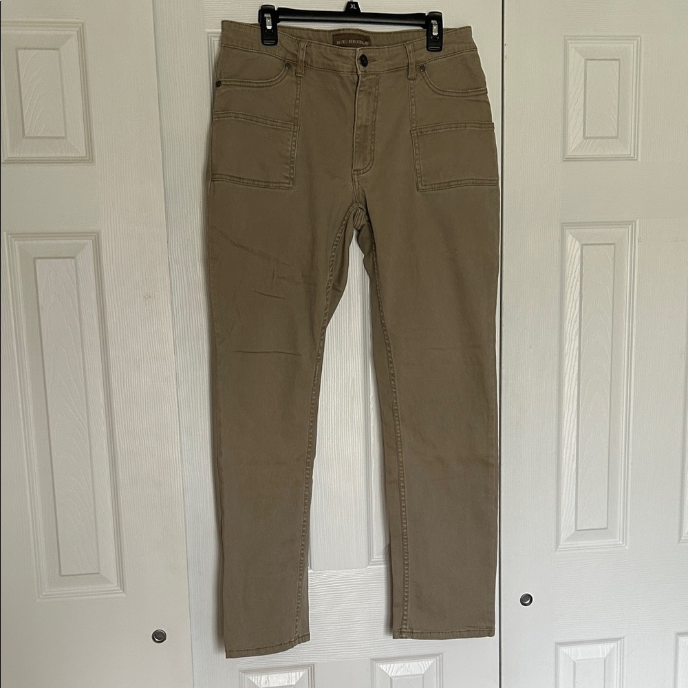 Bit & Bridle Women’s Straight Leg Jeans